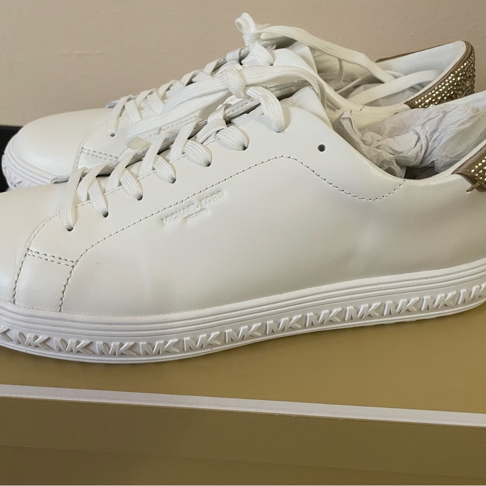 Michael Kors Grove Embellihed Leather Sneaker Camel Woman’s Size 11